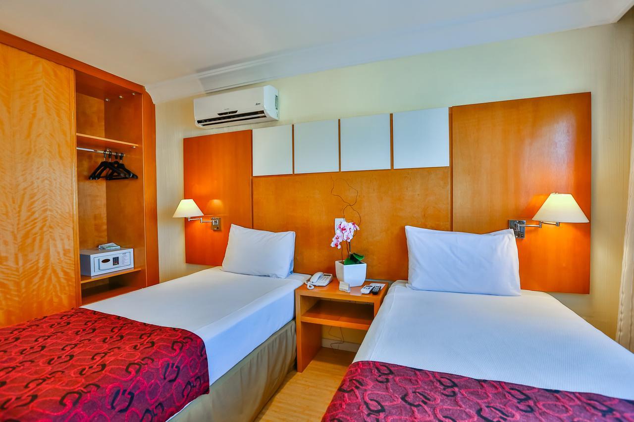 Hotel Dubai Macaé by Atlântica Esterno foto