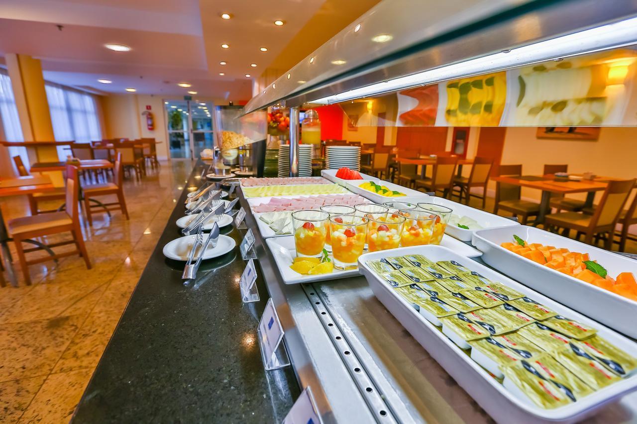 Hotel Dubai Macaé by Atlântica Esterno foto